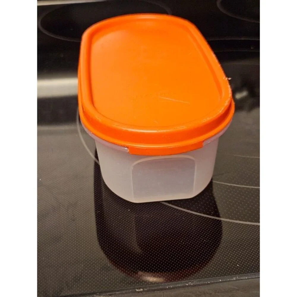 Vintage Tupperware Oval Modular Mates 2.5